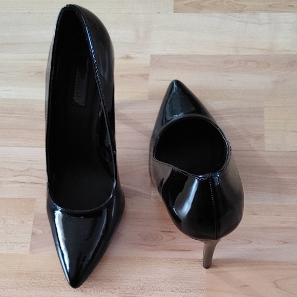 Forever 21 Black Patent Faux Leather Pumps size 10 - Picture 8 of 9